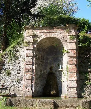 Szálloda Palazzo Fieschi Savignone