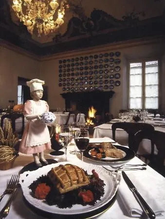 Palazzo Fieschi 4*