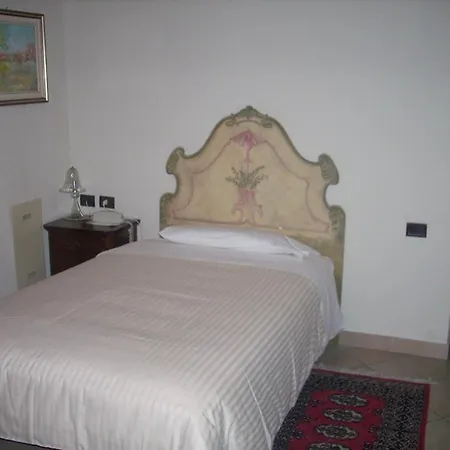 Palazzo Fieschi Hotel