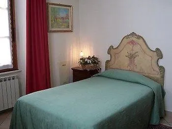 Palazzo Fieschi 4*